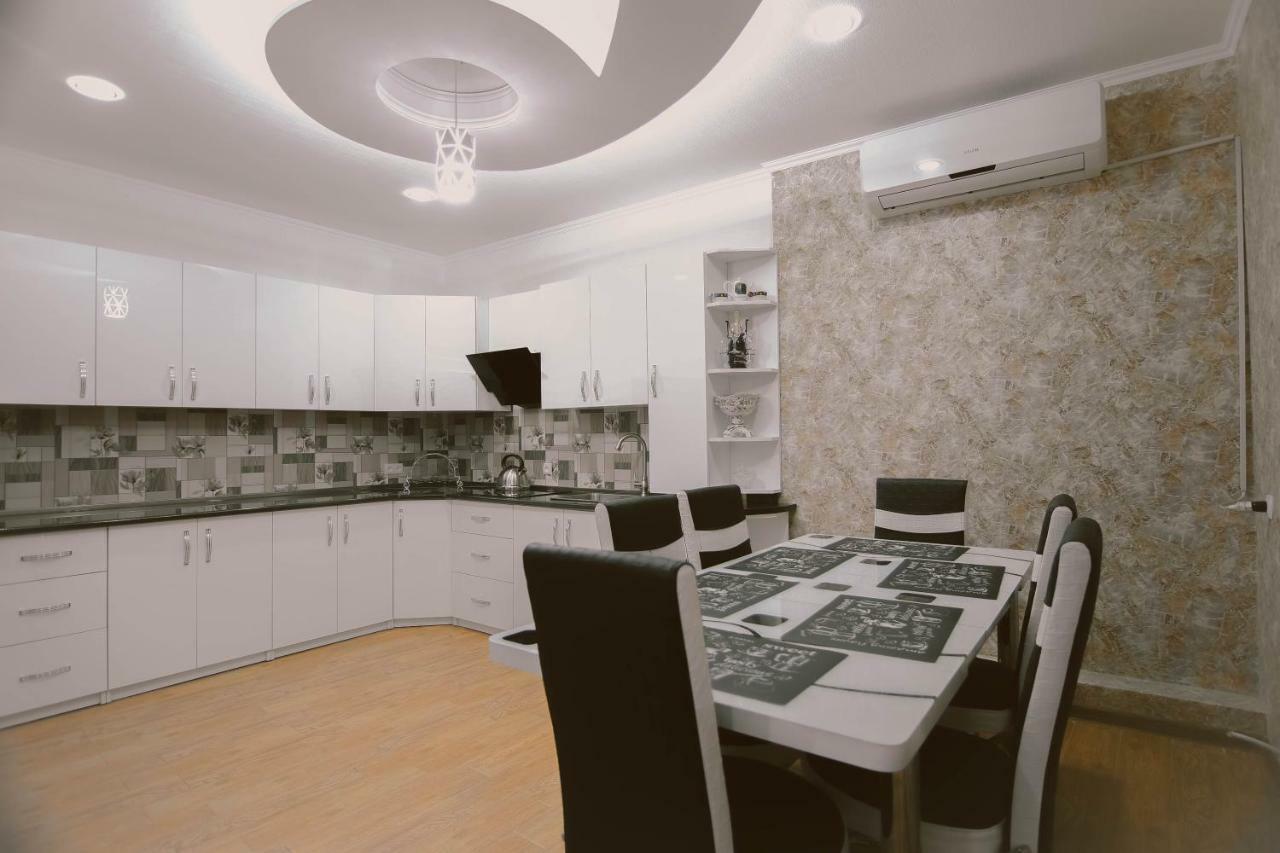 Lilu Apartamento Tel Avi Exterior foto